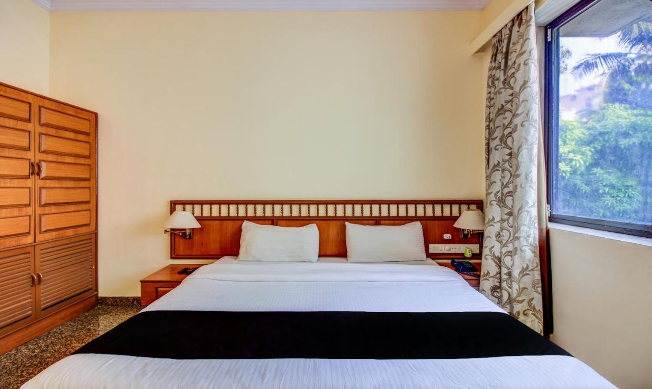 Hotel Kadamb Residency Mumbai Bagian luar foto