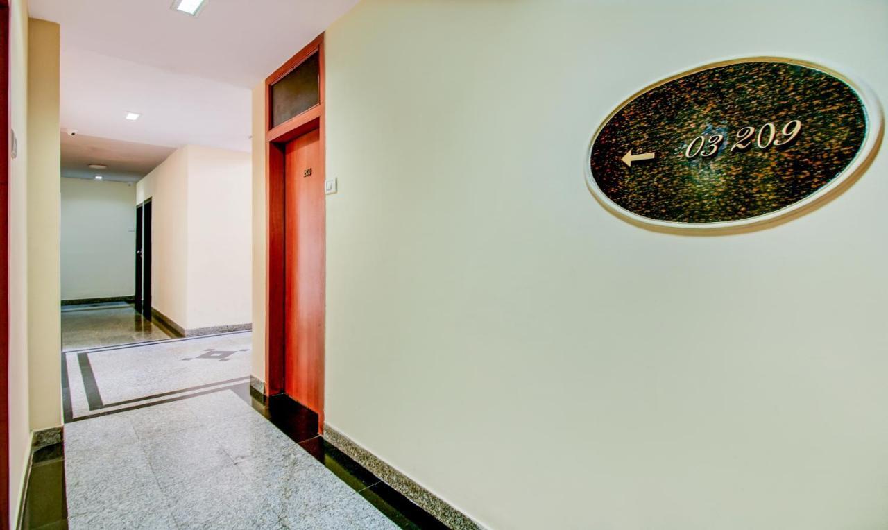 Hotel Kadamb Residency Mumbai Bagian luar foto
