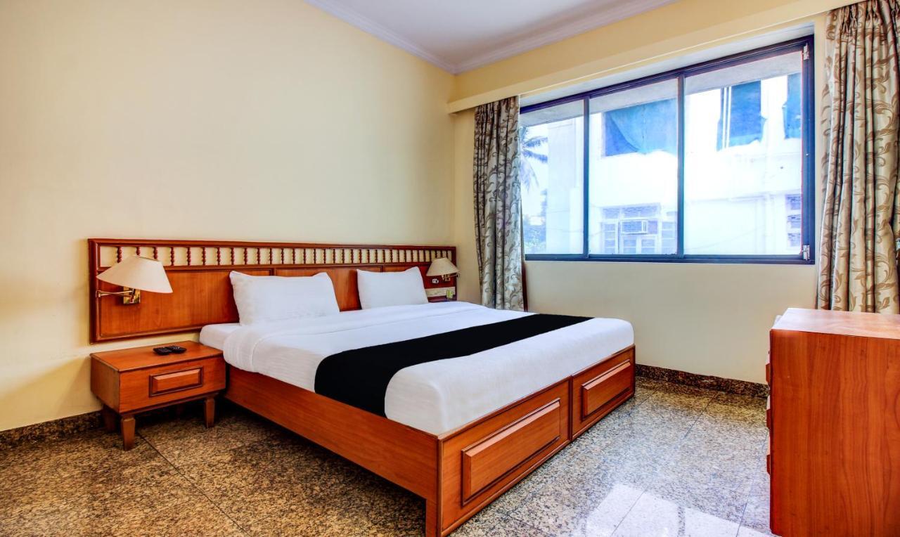 Hotel Kadamb Residency Mumbai Bagian luar foto