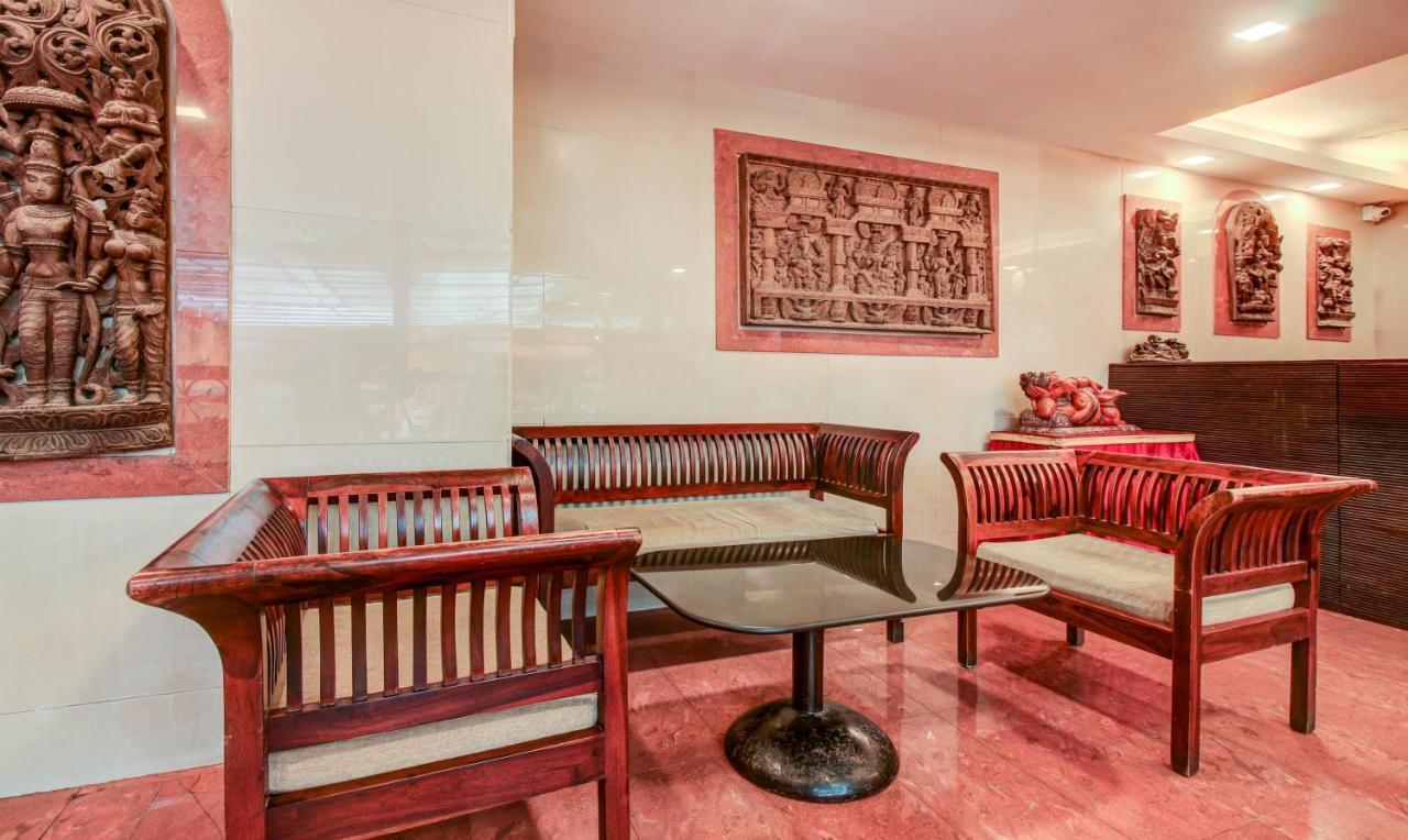 Hotel Kadamb Residency Mumbai Bagian luar foto